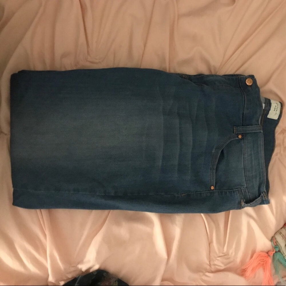 Celebrity Pink lightwash jeans